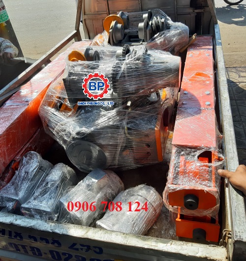 Palang nhật cũ 2.8 tấn Palang nhật cũ 2.8 tấn