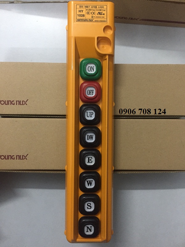 tay bấm điều khiển 8 nút HY- 1028ABBB tay bấm điều khiển 8 nút HY- 1028ABBB