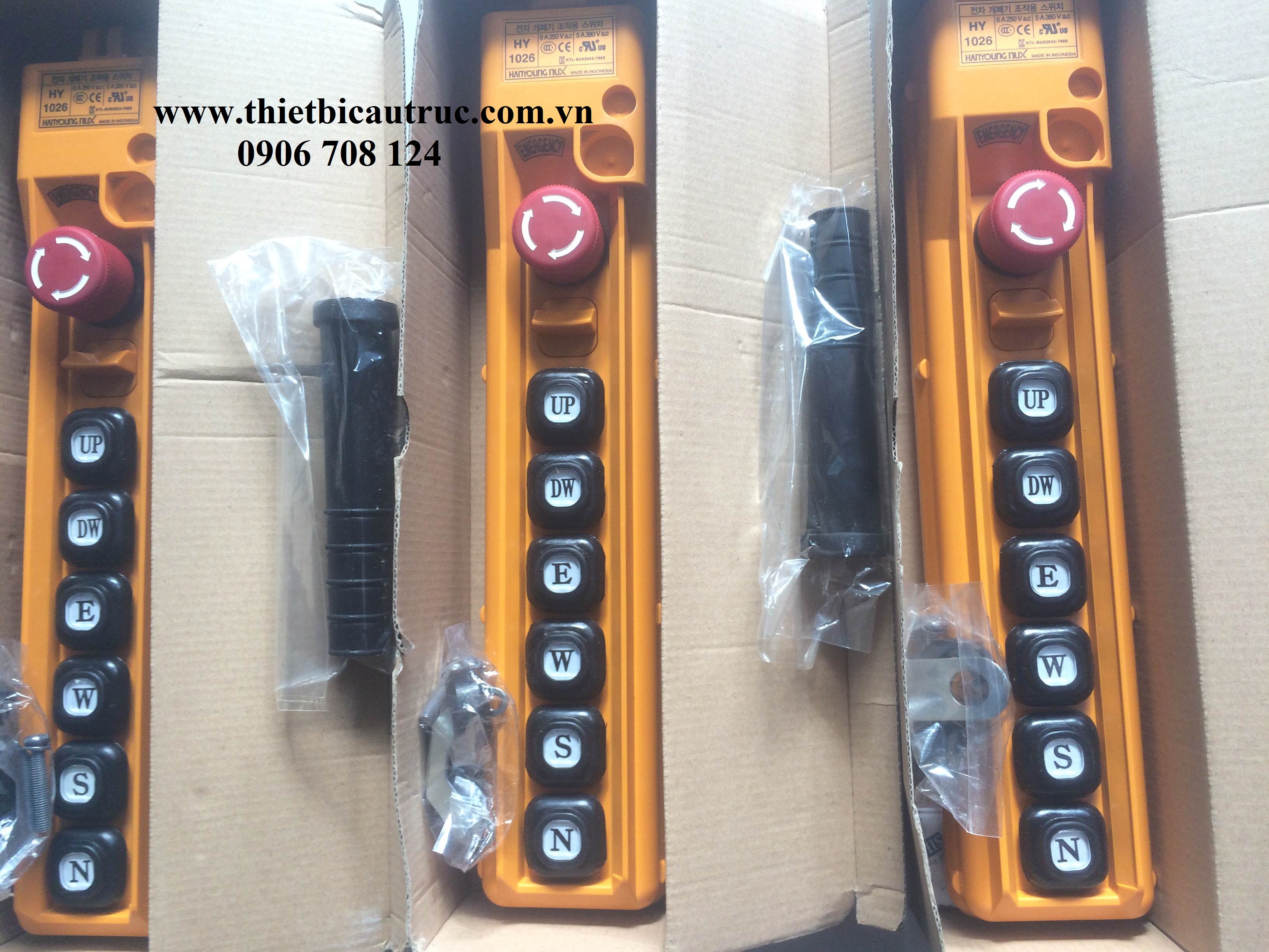 Tay nút bấm điều khiển cầu trục Tay nút bấm điều khiển cầu trục