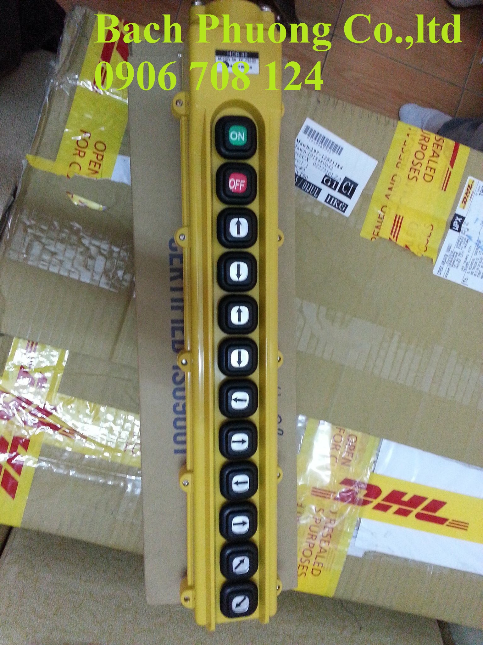 tay nút bấm điều khiển cầu trục 12 nút tay nút bấm điều khiển cầu trục 12 nút