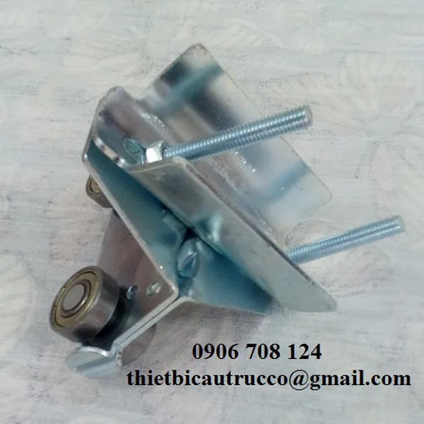 Con lăn treo cáp điện