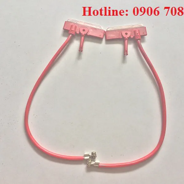 Lá than chổi tiếp điện