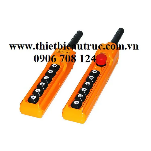 Tay nút bấm điều khiển
