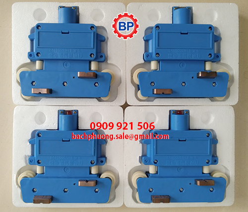 Chổi tiếp điện hộp kín 4P100A là gì Chổi tiếp điện hộp kín 4P100A là gì