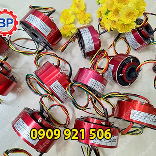 Cổ góp điện hộp kín SRH2578-3P (10A)