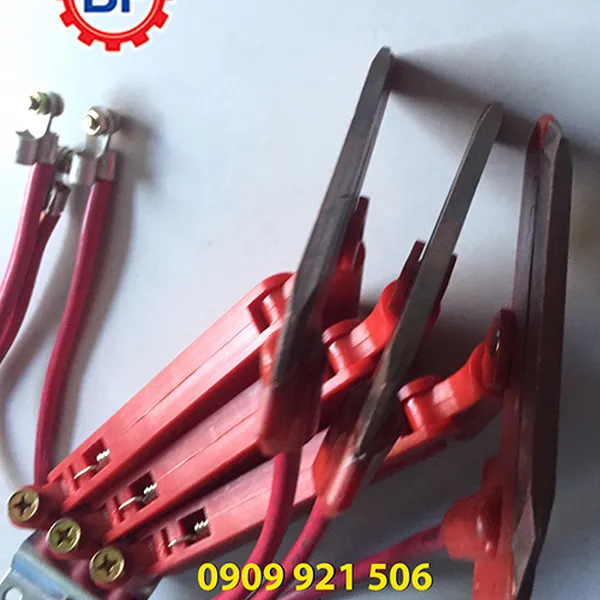 Chổi tiếp điện cầu trục 3P100A