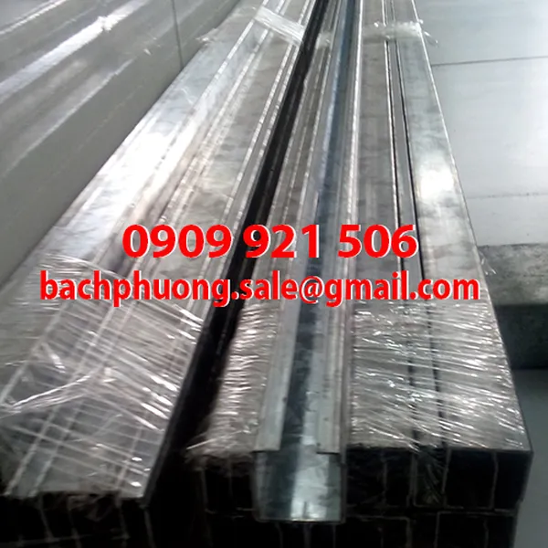 Ray C dẫn điện cầu trục