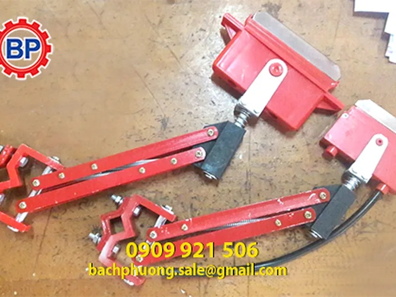 Chổi tiếp điện cầu trục 1Pha