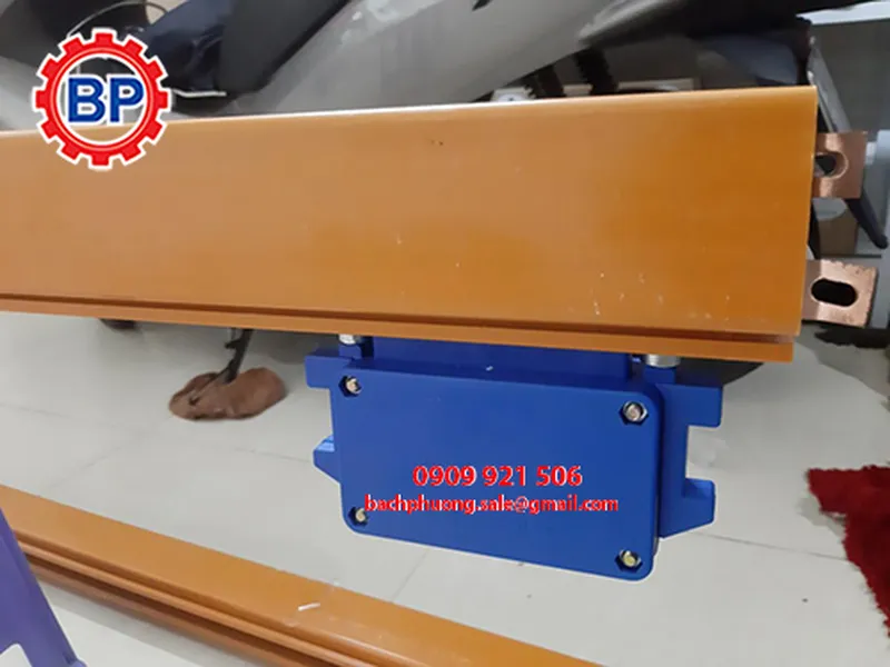 Ray điện an toàn hộp kín 4P100A
