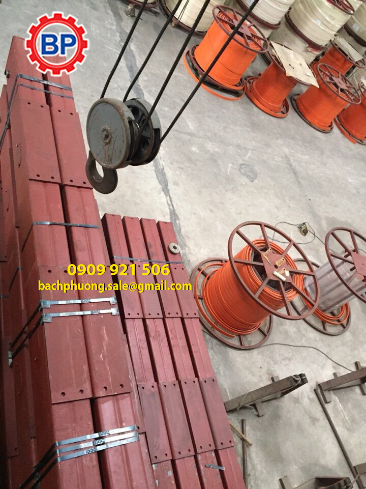 Bộ dầm biên cầu trục Bộ dầm biên cầu trục