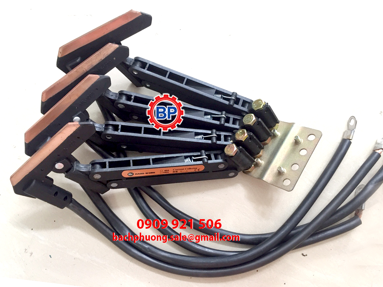 Chổi lấy điện cầu trục 4P100A Chổi lấy điện cầu trục 4P100A