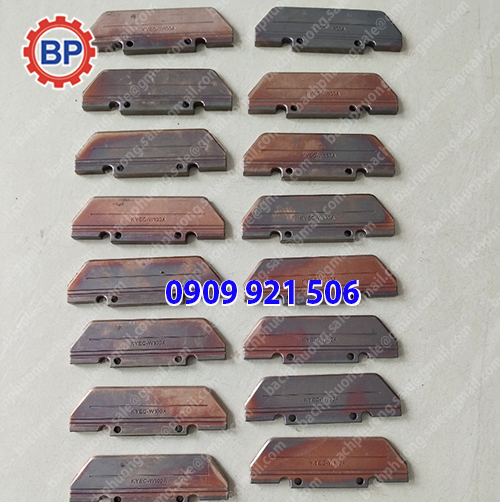 Chổi than tiếp điện kyec 1P100A Chổi than tiếp điện kyec 1P100A