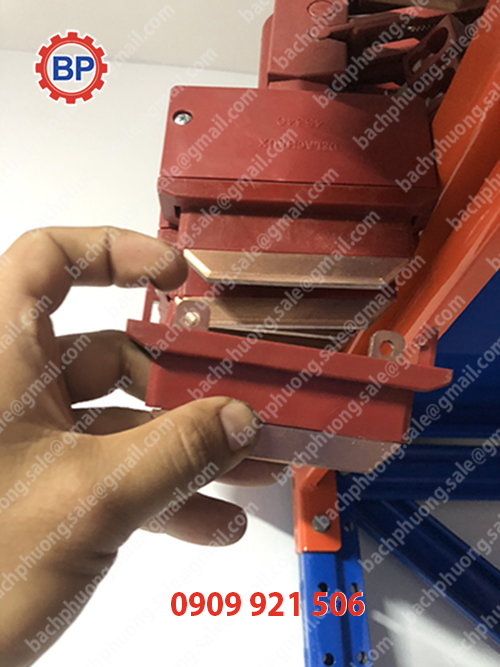 Chổi tiếp điện 1 pha 100A DELACHAUX Chổi tiếp điện 1 pha 100A DELACHAUX