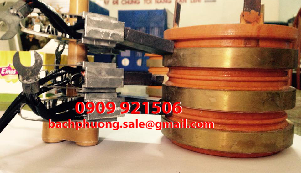 Cổ góp điện 3 pha đường kính 65x112x100mm Cổ góp điện 3 pha đường kính 65x112x100mm