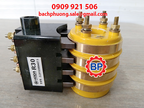 Cổ góp điện 4 pha nhỏ Cổ góp điện 4 pha nhỏ