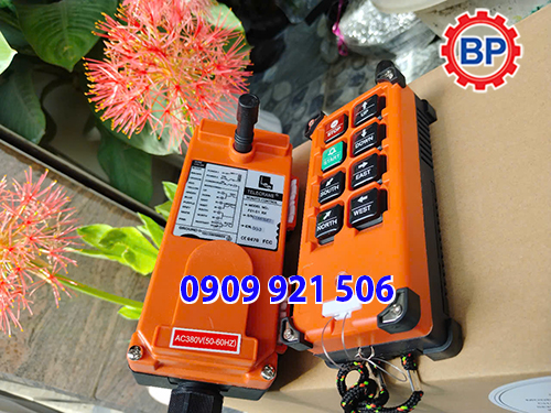 Điều khiển từ xa 6 nút giá rẻ Điều khiển từ xa 6 nút giá rẻ