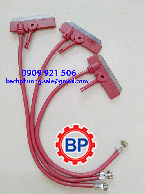 Là than chổi lấy điện 60A Là than chổi lấy điện 60A