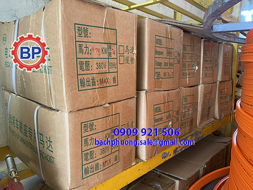 Motor giảm tốc cầu trục 0.4kw  Motor giảm tốc cầu trục 0.4kw