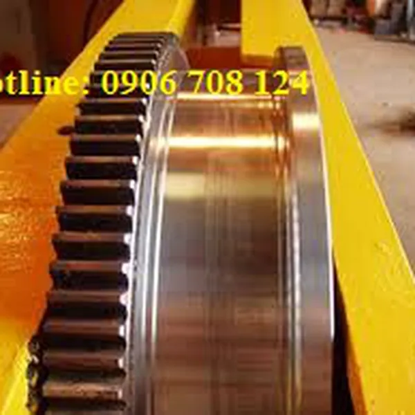 Bánh xe dầm biên cầu trục