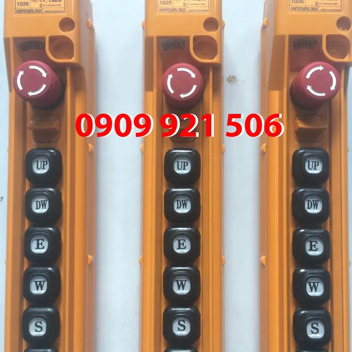 Nút bấm Điều khiển cầu trục có dây, Tay bầm điều khiển cầu trục có dây