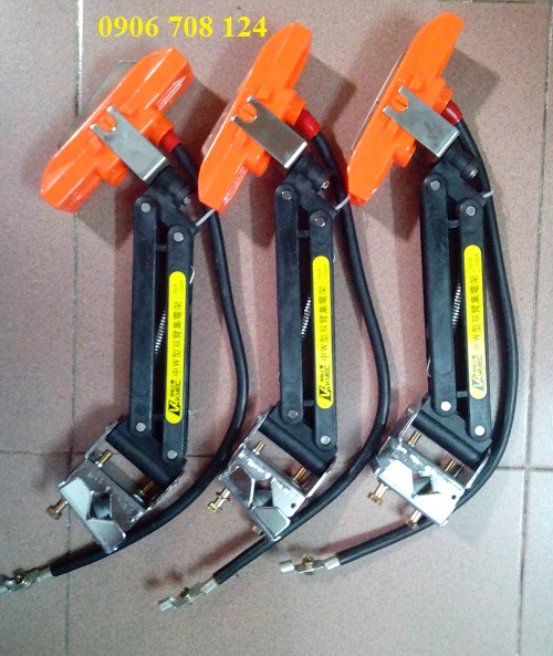 Chổi tiếp điện cầu trục 1P 100A Chổi tiếp điện cầu trục 1P 100A