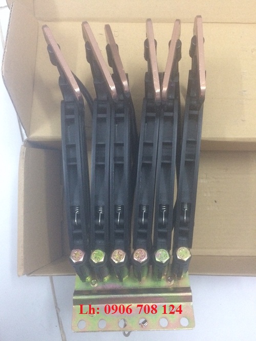 Chổi quét điện cầu trục 6P Chổi quét điện cầu trục 6P