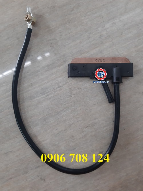 Chổi than cầu trục 60A Kyec KY 3906 Chổi than cầu trục 60A Kyec KY 3906