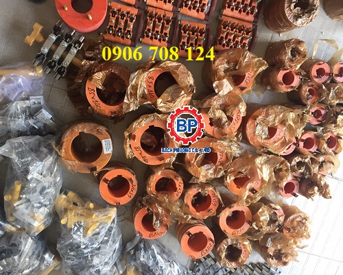 Cổ góp điện 5 pha có dây dò Cổ góp điện 5 pha có dây dò