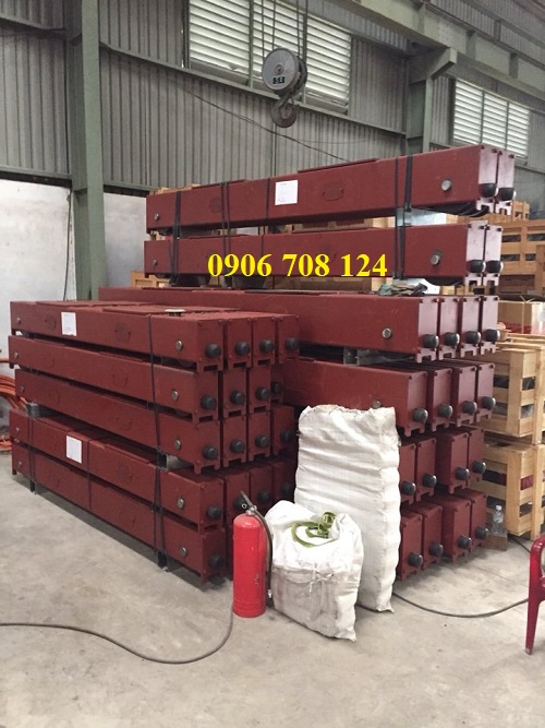 Bộ dầm biên cầu trục Bộ dầm biên cầu trục
