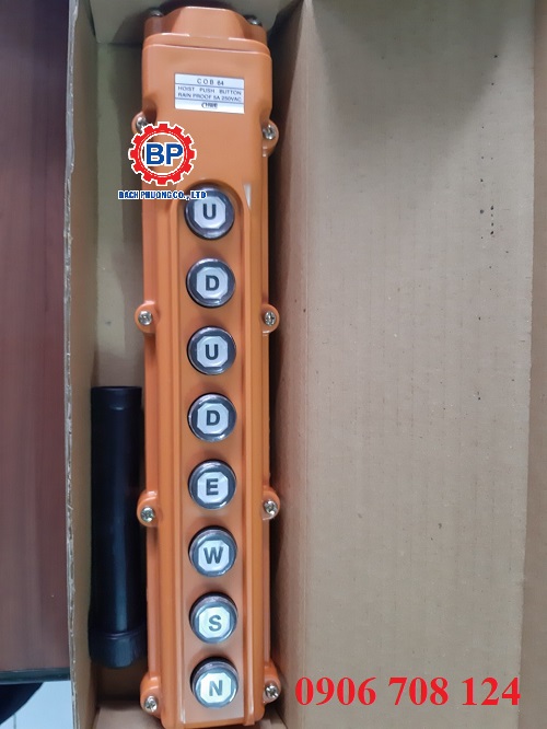 Tay bấm điều khiển cầu trục COB 64 Tay bấm điều khiển cầu trục COB 64