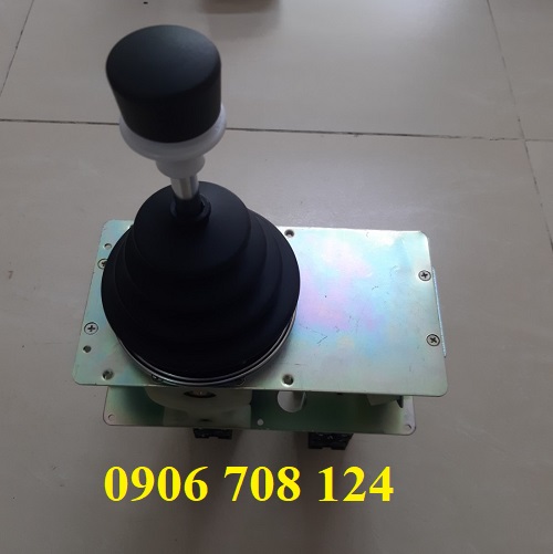 Tay trang điều khiển cầu trục là gì Tay trang điều khiển cầu trục là gì