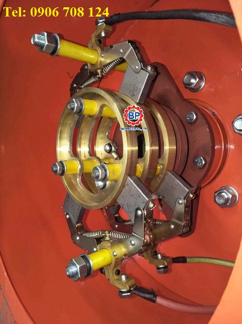 Chổi than cổ góp điện Chổi than cổ góp điện