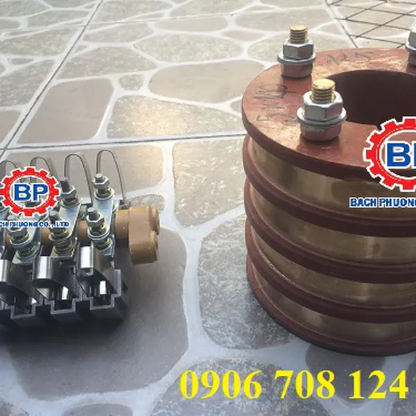 Cổ góp điện 4 pha rãnh âm