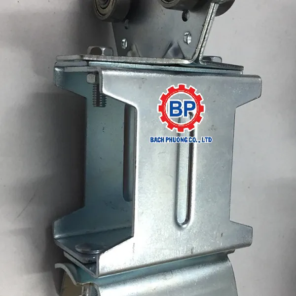 Con dẫn hướng ray C cầu trục