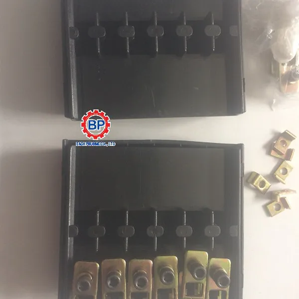 Hộp nối ray điện cầu trục 6P