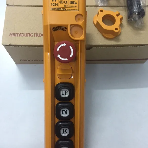 Tay bấm điều khiển 4 nút HY - 1024SBB