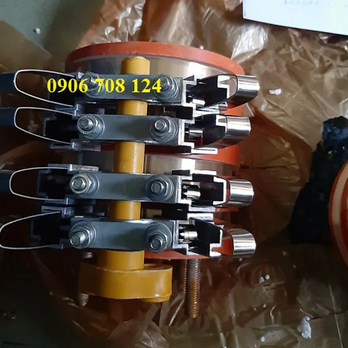 Cổ góp điện 4 vành đường kính trong 40, 55, 60, 65 mm