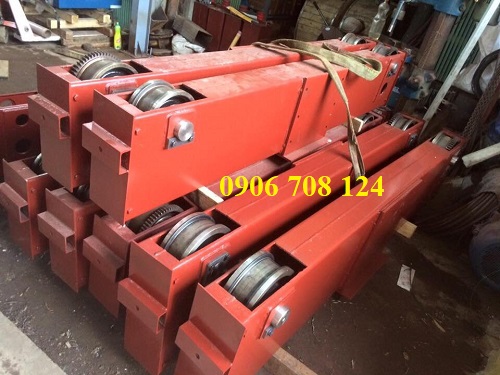 Bộ dầm biên cầu trục Bộ dầm biên cầu trục