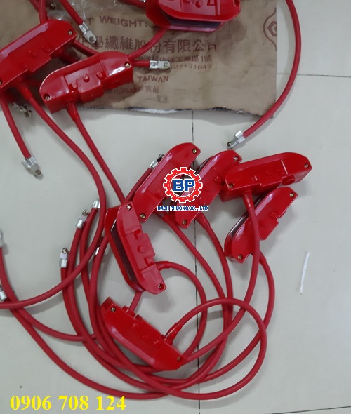 Lá than chổi điện 100A Lá than chổi điện 100A