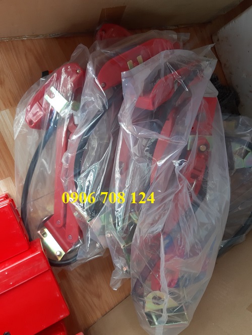 Chổi tiếp điện 1P 200A CH7504 Chổi tiếp điện 1P 200A CH7504