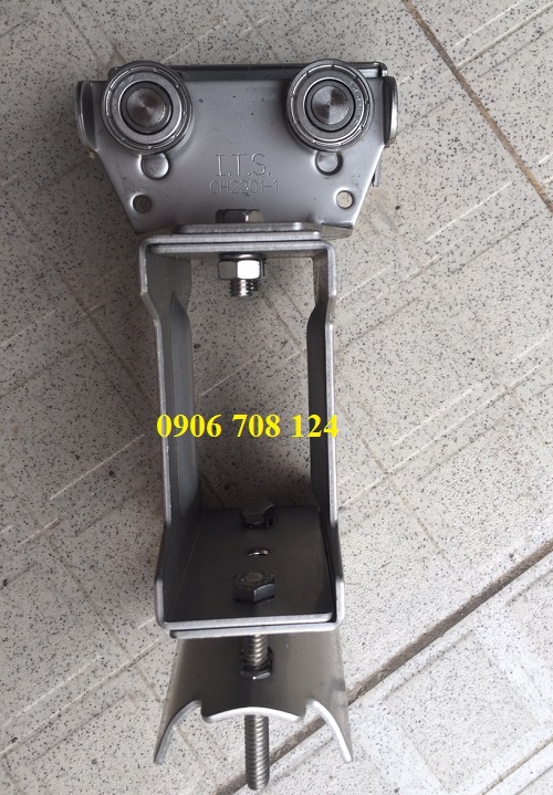 Con dẫn hướng máng C cầu trục Con dẫn hướng máng C cầu trục