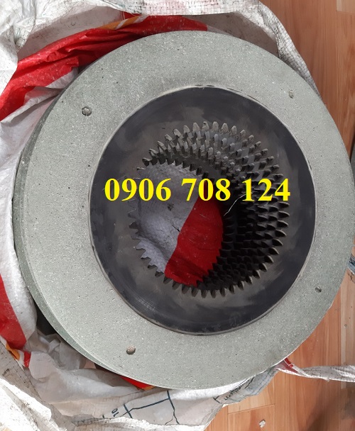 Dán bố thắng cầu trục Dán bố thắng cầu trục