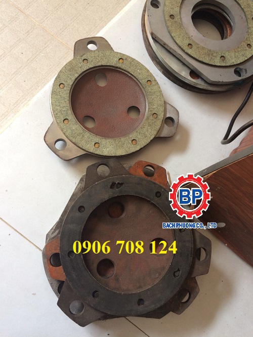 Dán bố thắng palang cầu trục Dán bố thắng palang cầu trục