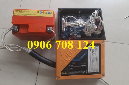 Điều khiển từ xa cầu trục 6 nút nguồn 12V Điều khiển từ xa cầu trục 6 nút nguồn 12V