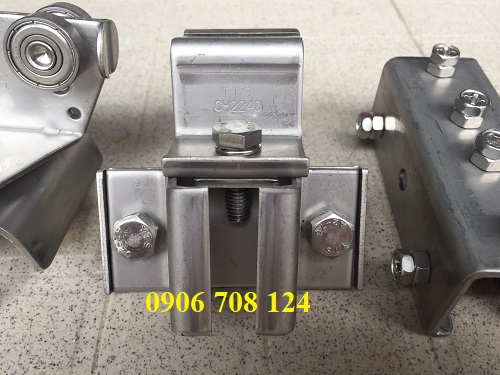 Phụ kiện máng C Inox 304 Phụ kiện máng C Inox 304