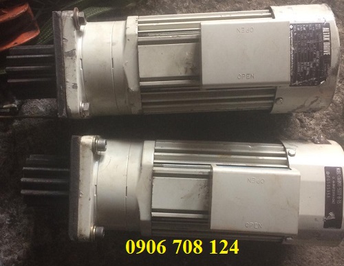 Mô tơ dầm biên cầu trục đã qua sử dụng Mô tơ dầm biên cầu trục đã qua sử dụng