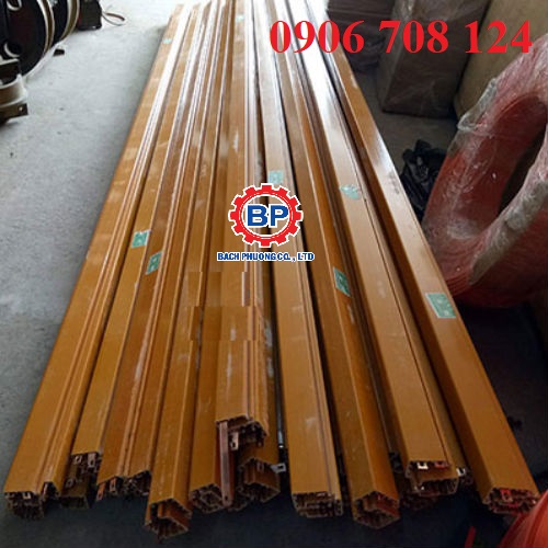 Ray điện hộp kín 4P 50A, 4P 75A Ray điện hộp kín 4P 50A, 4P 75A