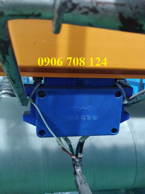 Ray điện hộp kín là gì Ray điện hộp kín là gì