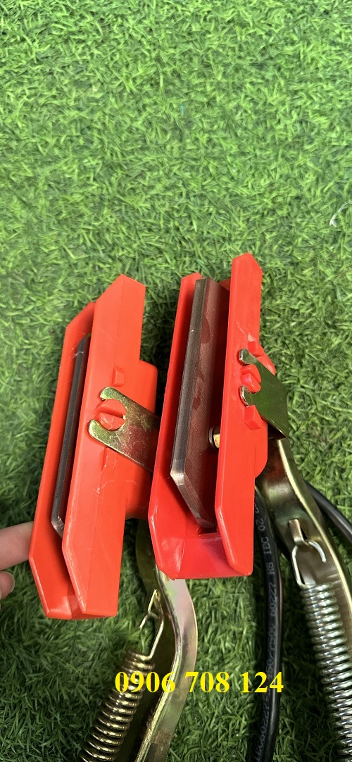 Chổi tiếp điện cầu trục 1P, 3P, 4P, 6P Chổi tiếp điện cầu trục 1P, 3P, 4P, 6P