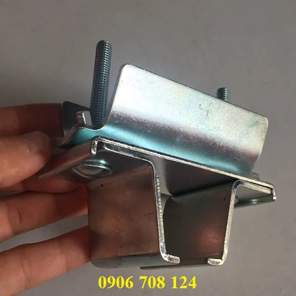 Kẹp cuối máng C 30x32 cầu trục